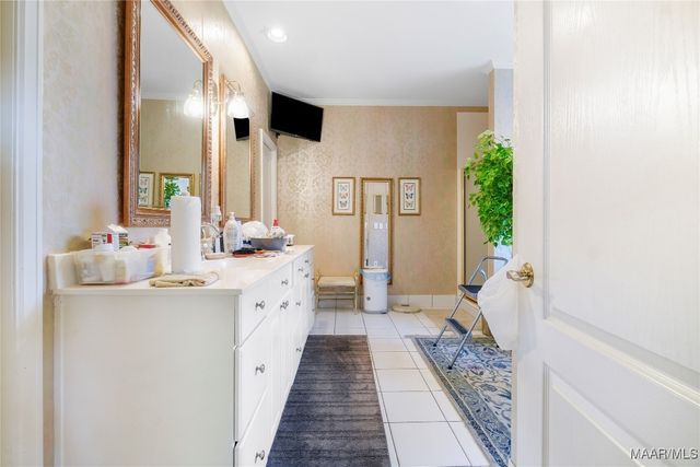 2238 Vaughn Lane, Montgomery, AL 36106