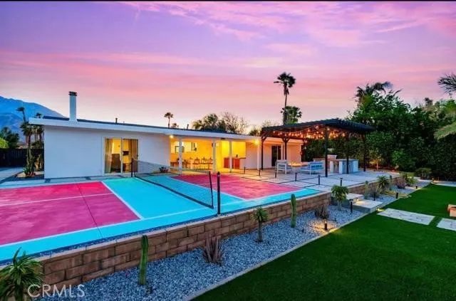 1928 N Farrell, Palm Springs, CA 92262
