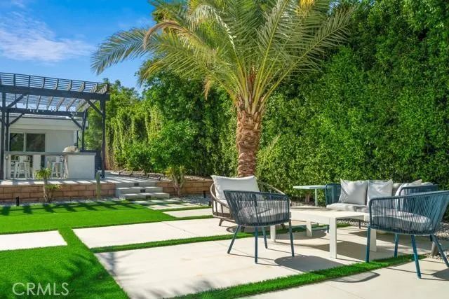 1928 N Farrell, Palm Springs, CA 92262