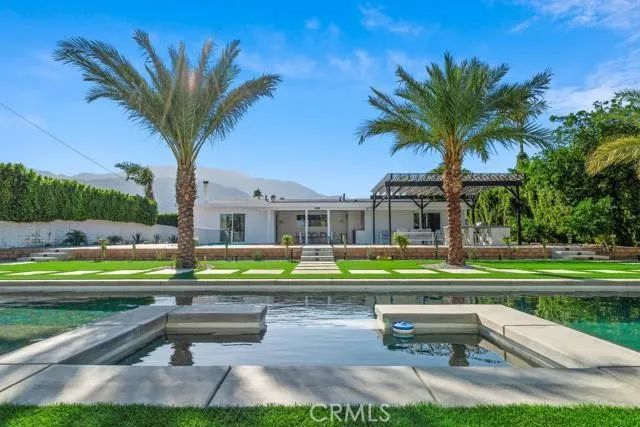 1928 N Farrell, Palm Springs, CA 92262