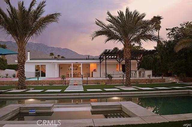 1928 N Farrell, Palm Springs, CA 92262