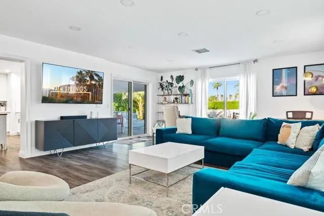 1928 N Farrell, Palm Springs, CA 92262