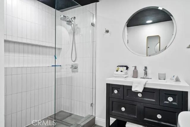 1928 N Farrell, Palm Springs, CA 92262