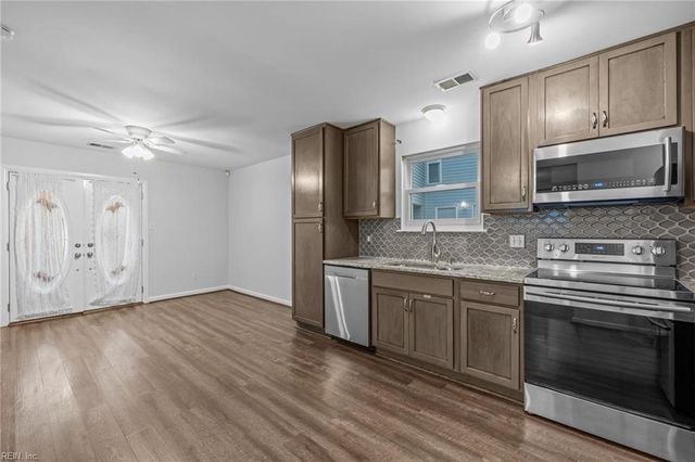 1241 Christian CT, Virginia Beach, VA 23464