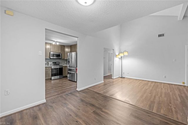 1241 Christian CT, Virginia Beach, VA 23464