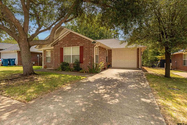 462 Redbud Circle, Whitehouse, TX 75791