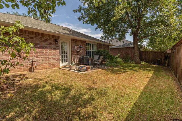 462 Redbud Circle, Whitehouse, TX 75791