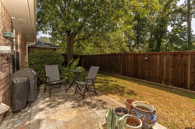 462 Redbud Circle, Whitehouse, TX 75791