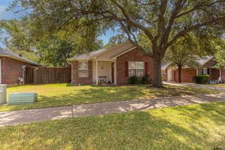 462 Redbud Circle, Whitehouse, TX 75791