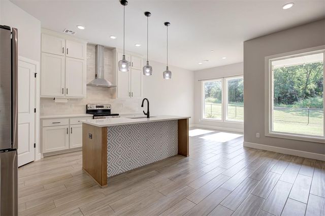 9500 Megans Way, Mcloud, OK 74851