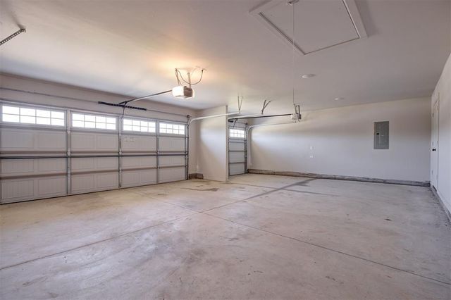 9500 Megans Way, Mcloud, OK 74851