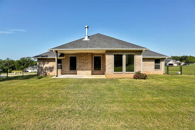 9500 Megans Way, Mcloud, OK 74851