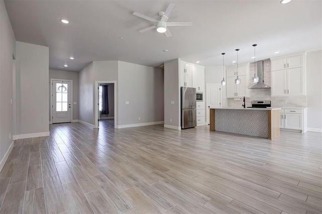 9500 Megans Way, Mcloud, OK 74851