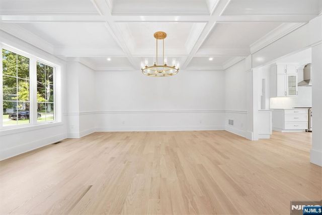 432 Glendale Road, Wyckoff, NJ 07481