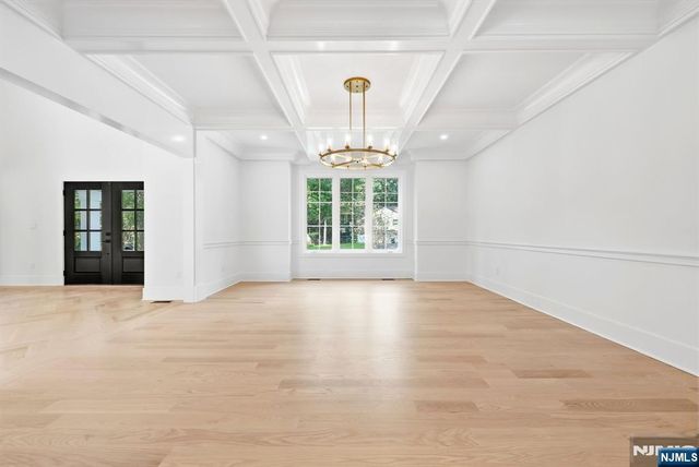 432 Glendale Road, Wyckoff, NJ 07481