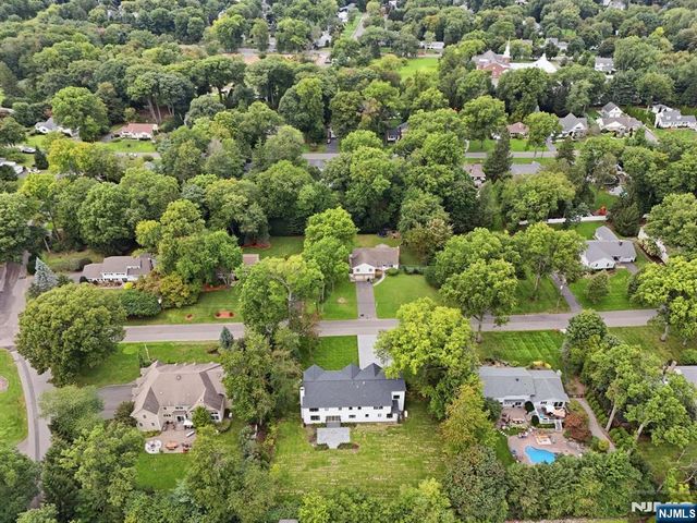 432 Glendale Road, Wyckoff, NJ 07481