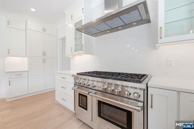 432 Glendale Road, Wyckoff, NJ 07481