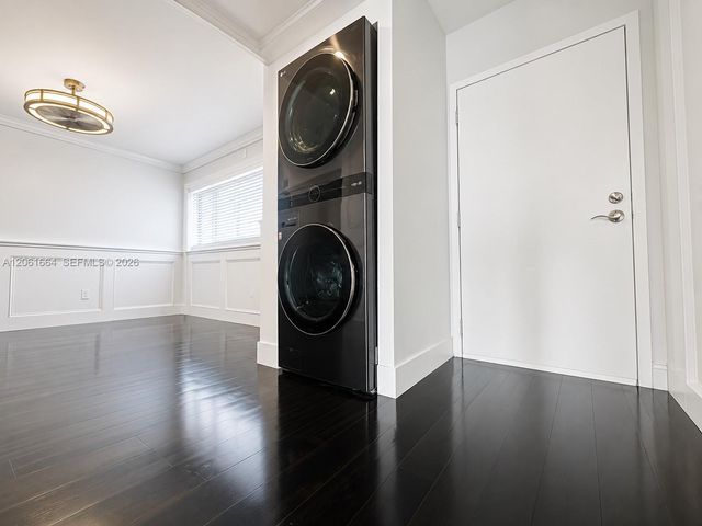1700 NW N River Dr 805, Miami, FL 33125