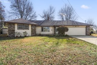 1980 E Smith Street, Springfield, MO 65803