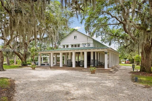 114 Pond Side, Beaufort, SC 29906