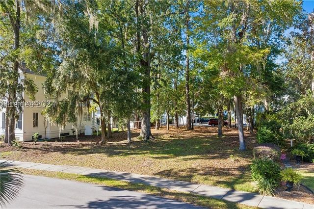 114 Pond Side, Beaufort, SC 29906