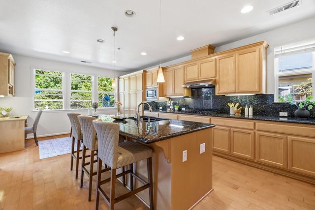6 Deerfield Drive, Scotts Valley, CA 95066