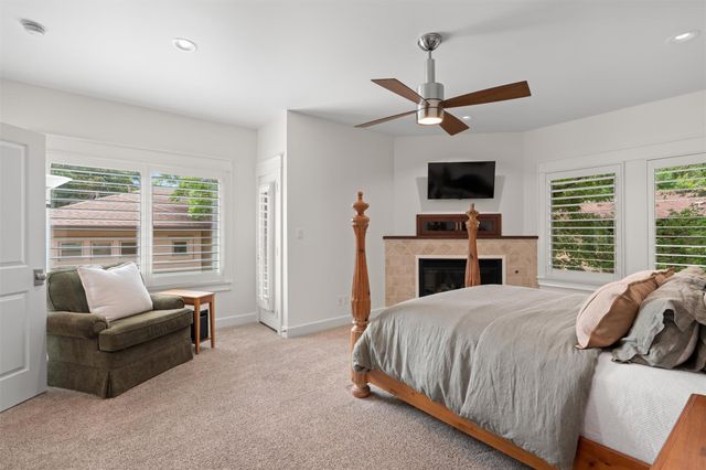 1227 Newning Ave 10, Austin, TX 78704