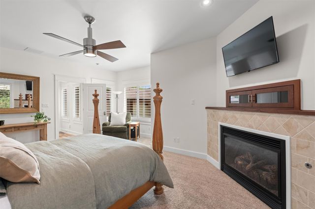 1227 Newning Ave 10, Austin, TX 78704