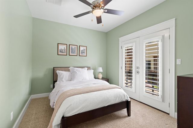 1227 Newning Ave 10, Austin, TX 78704