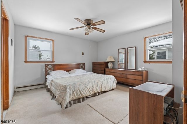 875 Rayhon Ter, Rahway City, NJ 07065