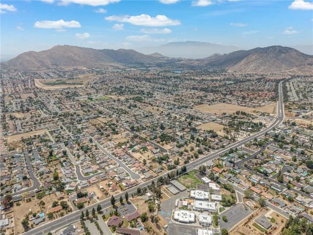 24859 Rock Springs, Moreno Valley, CA 92557