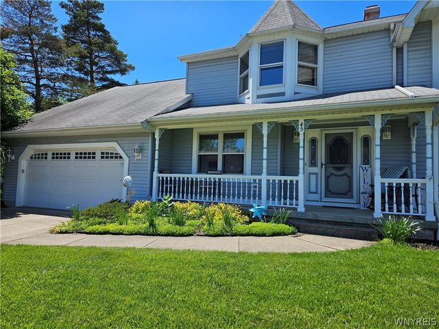 45 Cedar Ridge Drive, West Seneca, NY 14224