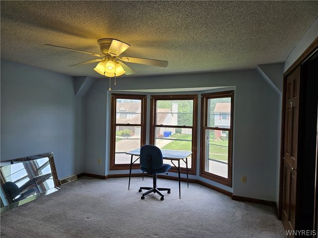 45 Cedar Ridge Drive, West Seneca, NY 14224