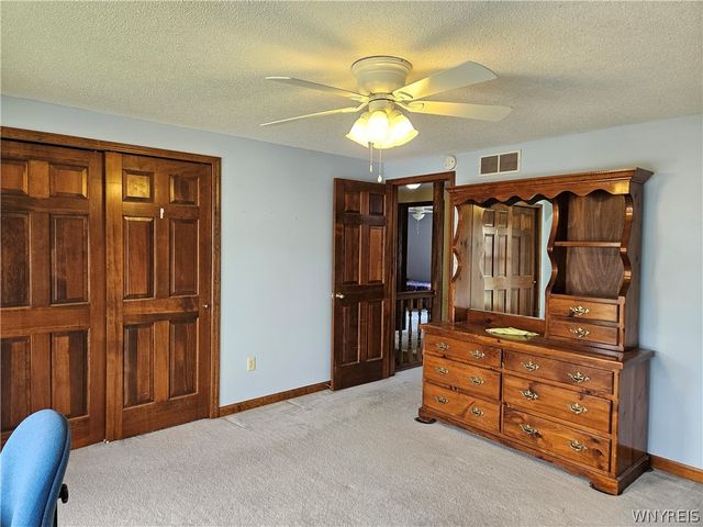 45 Cedar Ridge Drive, West Seneca, NY 14224