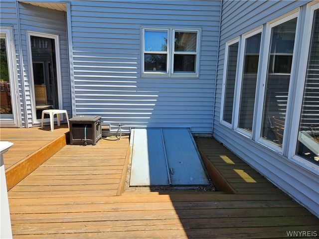 45 Cedar Ridge Drive, West Seneca, NY 14224