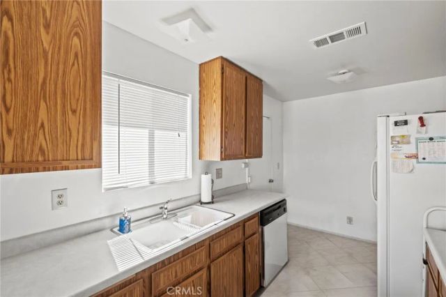 579 Corona, Hemet, CA 92545