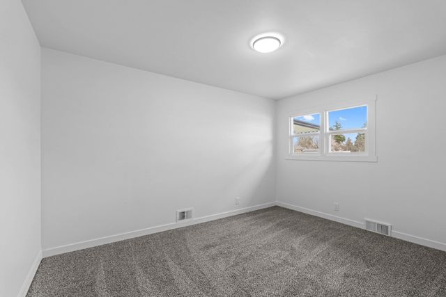 1502 N Woodruff Rd, Spokane Valley, WA 99206