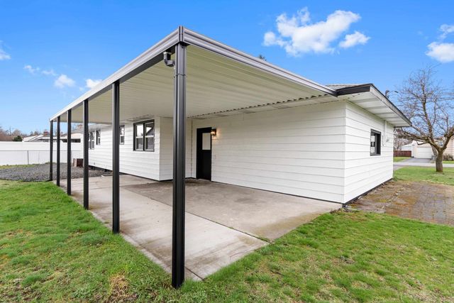 1502 N Woodruff Rd, Spokane Valley, WA 99206