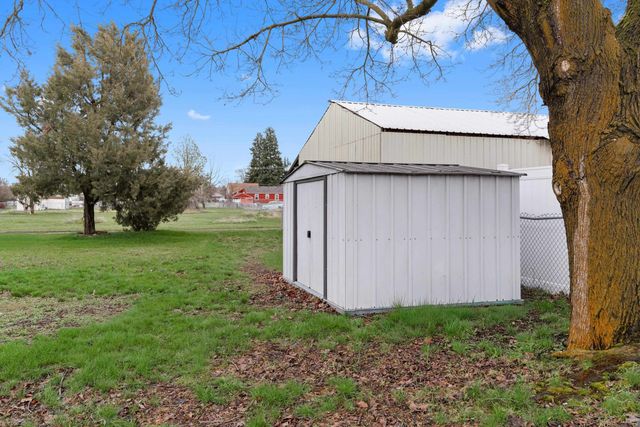 1502 N Woodruff Rd, Spokane Valley, WA 99206