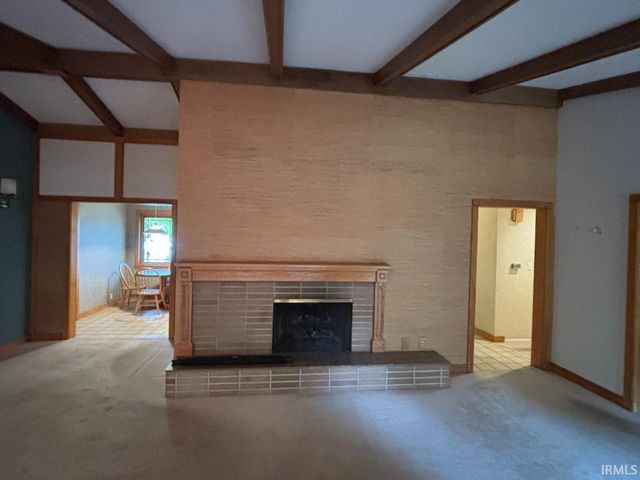 2701 W Petty Road, Muncie, IN 47304