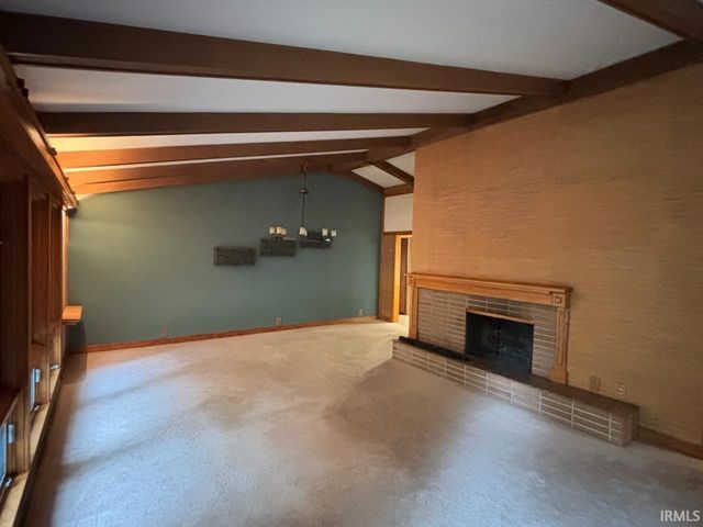 2701 W Petty Road, Muncie, IN 47304