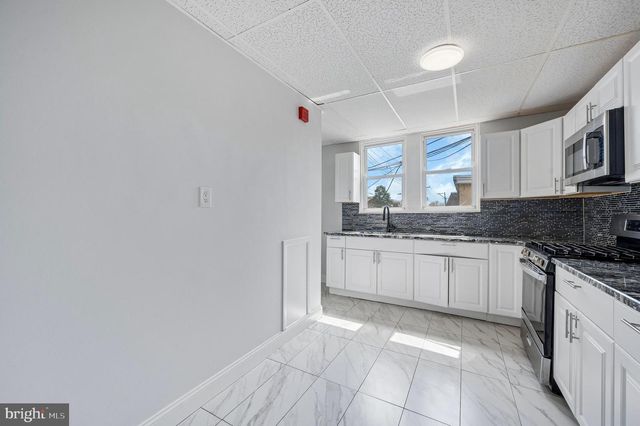 7737 WALKER ST, Philadelphia, PA 19136