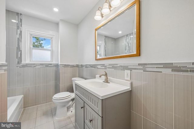 7737 WALKER ST, Philadelphia, PA 19136