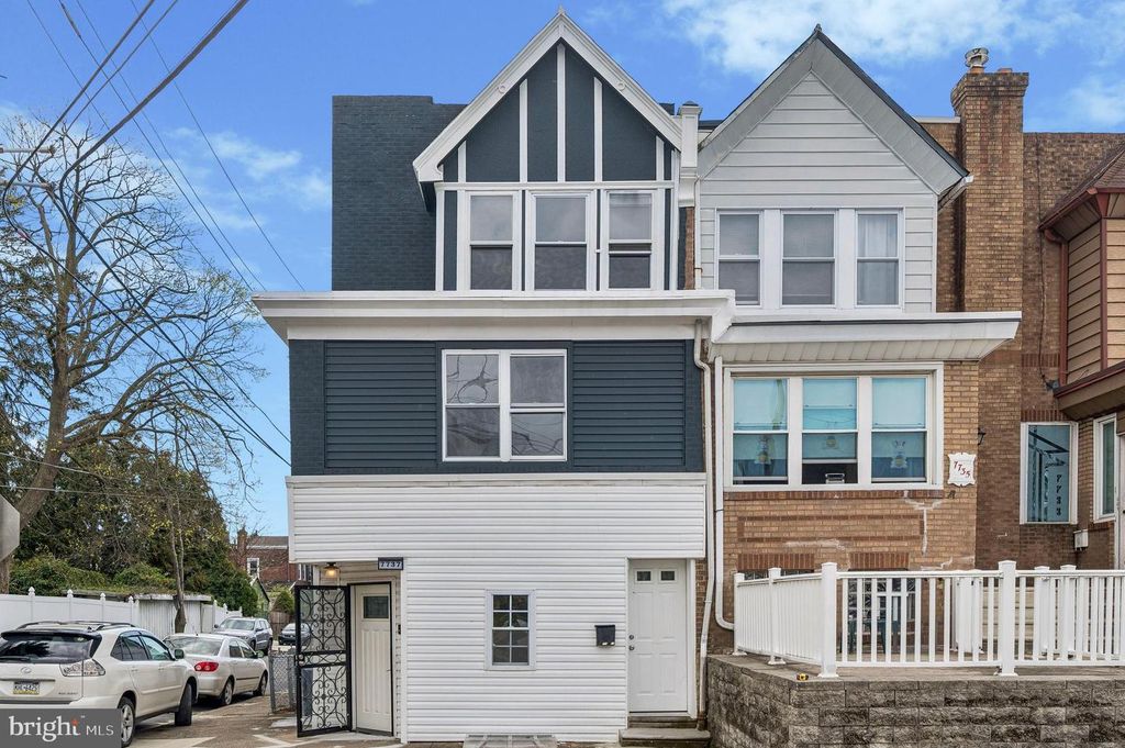 7737 WALKER ST, Philadelphia, PA 19136