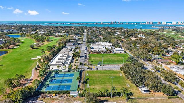 404 FAIRVIEW ROAD, Belleair, FL 33756