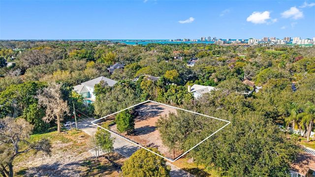 404 FAIRVIEW ROAD, Belleair, FL 33756