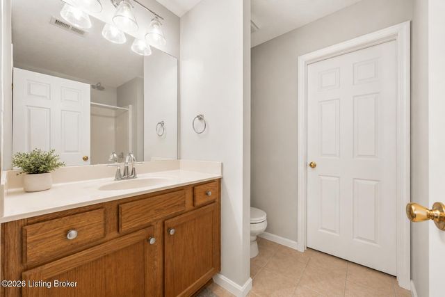 204 Applewood Ln, Elizabethtown, KY 42701