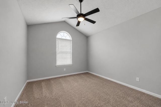 204 Applewood Ln, Elizabethtown, KY 42701
