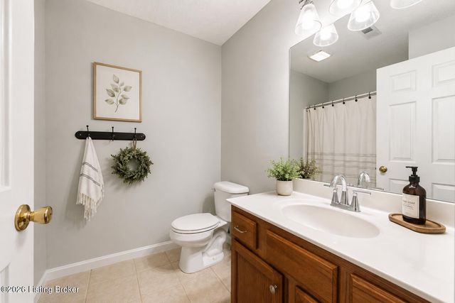 204 Applewood Ln, Elizabethtown, KY 42701