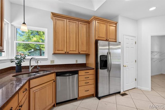 398 Round Tower Drive, Cottleville, MO 63304